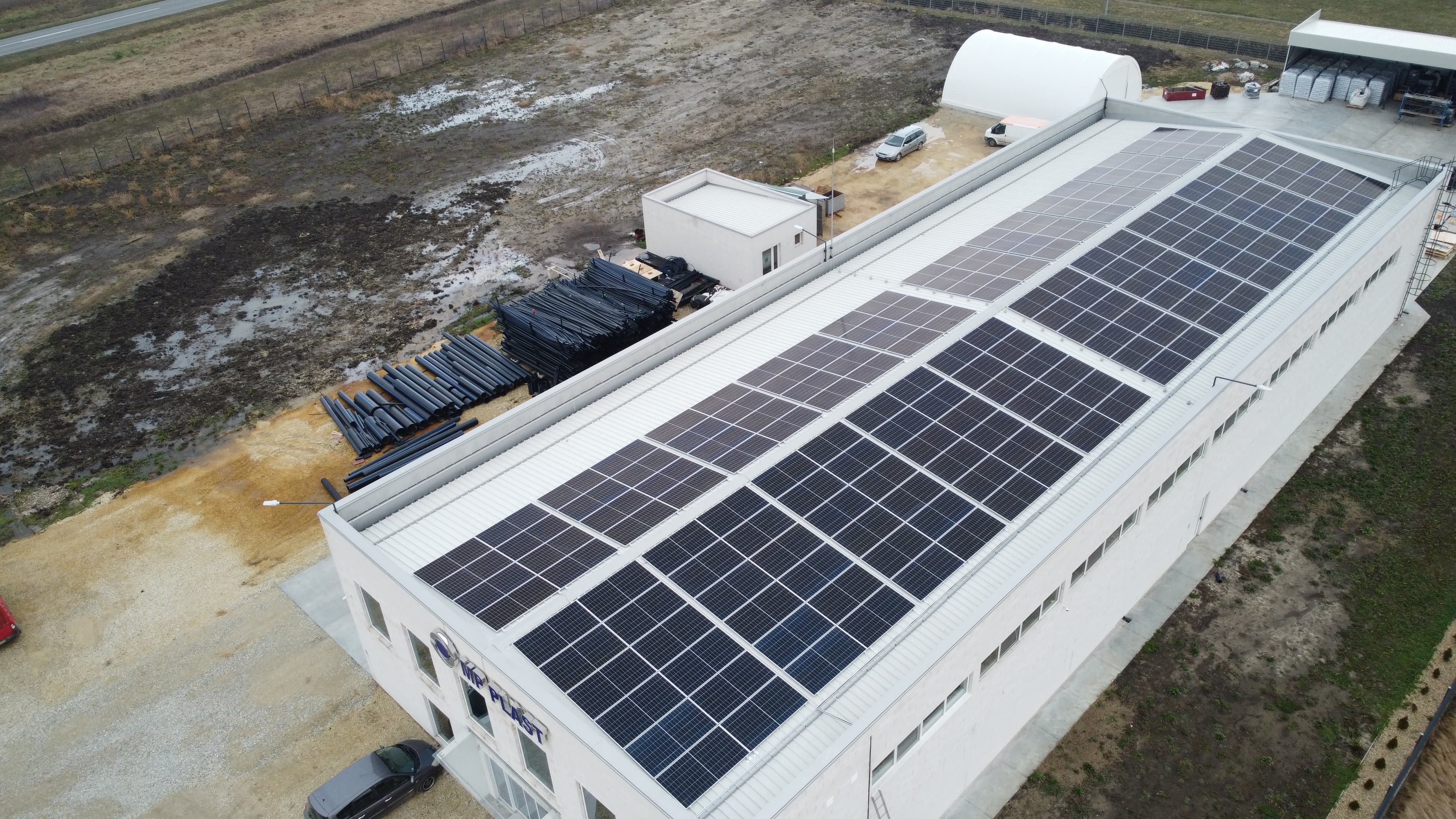 Detalj panela i instalacije